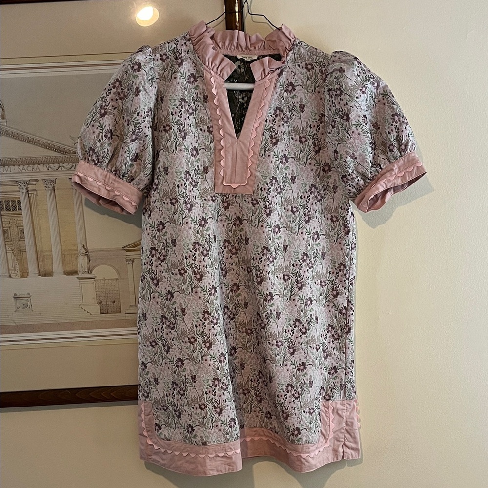 Floral Pink Trim Women's Puff-Sleeve Top